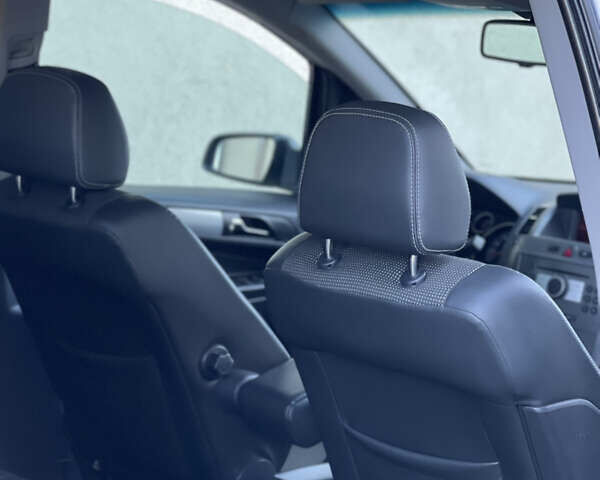 Опель Зафира 2006 в Жовкве на Automoto.ua Серый Опель Зафира, объемом двигателя 1.9 л и пробегом 228 тыс. км за 4999 $, фото 56 на Automoto.ua