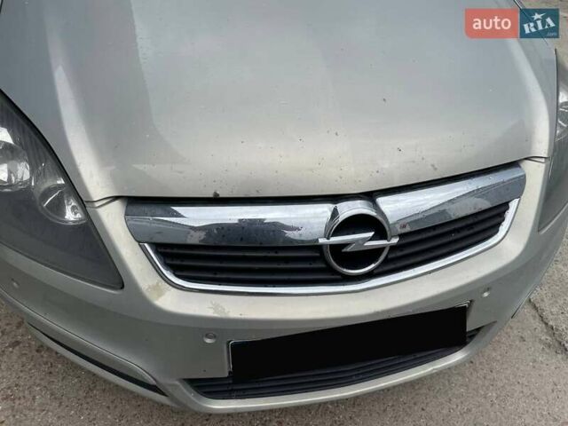 Сірий Опель Зафіра, об'ємом двигуна 1.91 л та пробігом 290 тис. км за 5450 $, фото 11 на Automoto.ua