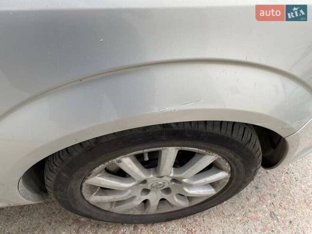 Сірий Опель Зафіра, об'ємом двигуна 1.91 л та пробігом 290 тис. км за 5450 $, фото 10 на Automoto.ua