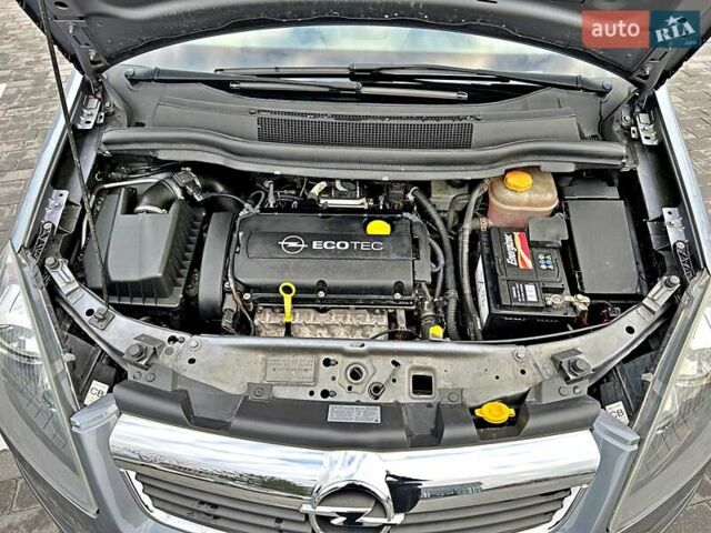 Серый Опель Зафира, объемом двигателя 1.8 л и пробегом 177 тыс. км за 5799 $, фото 25 на Automoto.ua