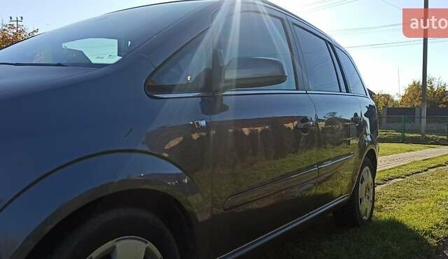 Опель Зафира 2006 в Яворове на Automoto.ua Серый Опель Зафира, объемом двигателя 1.91 л и пробегом 285 тыс. км за 5500 $, фото 2 на Automoto.ua