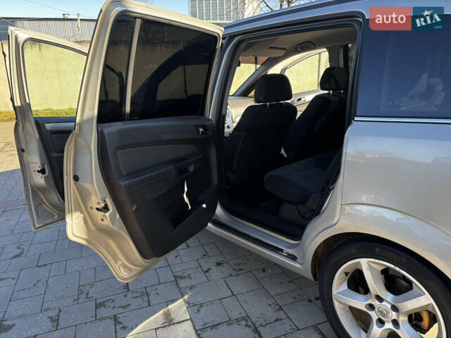 Сірий Опель Зафіра, об'ємом двигуна 1.91 л та пробігом 334 тис. км за 4400 $, фото 11 на Automoto.ua