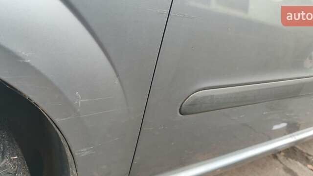 Серый Опель Зафира, объемом двигателя 1.6 л и пробегом 291 тыс. км за 4300 $, фото 13 на Automoto.ua