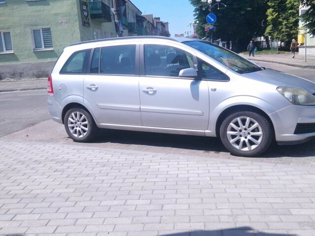 Сірий Опель Зафіра, об'ємом двигуна 1.8 л та пробігом 214 тис. км за 6500 $, фото 12 на Automoto.ua