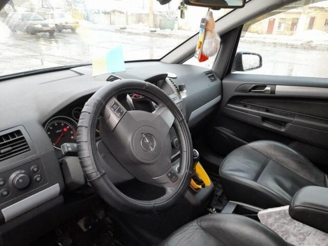 Сірий Опель Зафіра, об'ємом двигуна 2.2 л та пробігом 266 тис. км за 5600 $, фото 4 на Automoto.ua