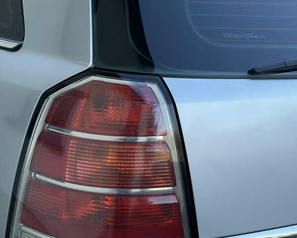 Опель Зафира 2006 в Жовкве на Automoto.ua Серый Опель Зафира, объемом двигателя 1.9 л и пробегом 228 тыс. км за 4999 $, фото 4 на Automoto.ua