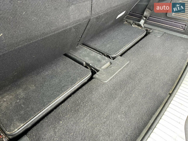 Серый Опель Зафира, объемом двигателя 1.6 л и пробегом 291 тыс. км за 3950 $, фото 30 на Automoto.ua