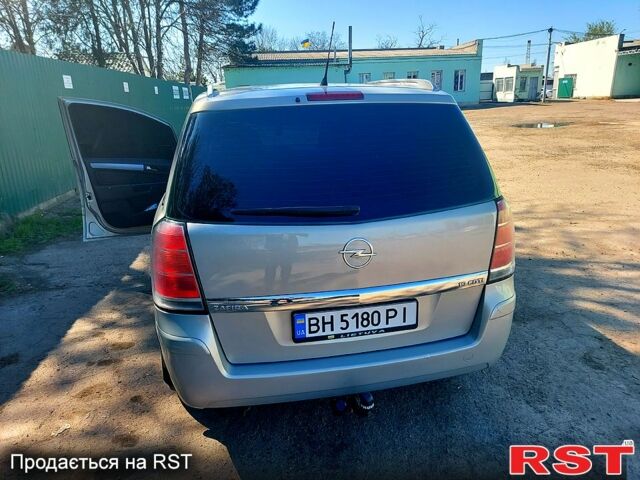 Сірий Опель Зафіра, об'ємом двигуна 1.9 л та пробігом 230 тис. км за 5000 $, фото 3 на Automoto.ua