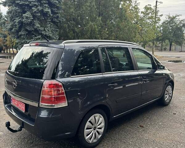 Серый Опель Зафира, объемом двигателя 1.6 л и пробегом 184 тыс. км за 6200 $, фото 7 на Automoto.ua