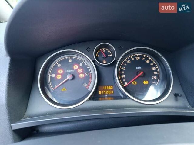 Сірий Опель Зафіра, об'ємом двигуна 1.91 л та пробігом 317 тис. км за 5900 $, фото 10 на Automoto.ua