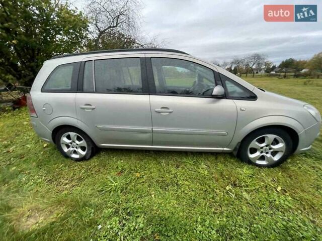 Опель Зафира 2006 в Сумах на Automoto.ua Серый Опель Зафира, объемом двигателя 1.6 л и пробегом 155 тыс. км за 5500 $, фото 3 на Automoto.ua