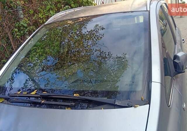 Серый Опель Зафира, объемом двигателя 1.9 л и пробегом 270 тыс. км за 4500 $, фото 8 на Automoto.ua