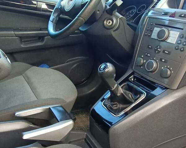 Опель Зафира 2006 в Виннице на Automoto.ua Серый Опель Зафира, объемом двигателя 1.8 л и пробегом 288 тыс. км за 4500 $, фото 19 на Automoto.ua