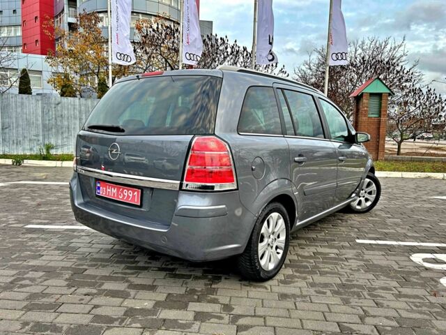 Сірий Опель Зафіра, об'ємом двигуна 1.8 л та пробігом 177 тис. км за 5799 $, фото 5 на Automoto.ua