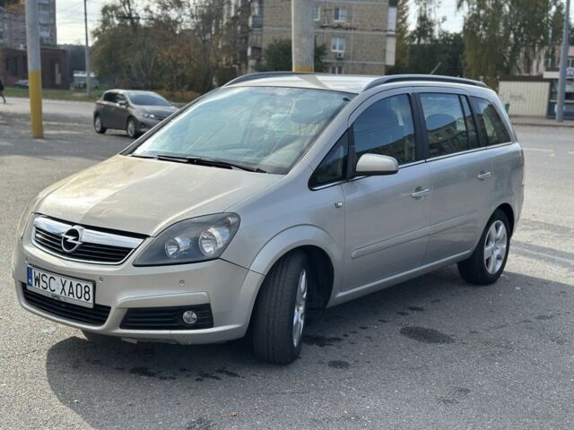 Сірий Опель Зафіра, об'ємом двигуна 0 л та пробігом 123 тис. км за 2700 $, фото 1 на Automoto.ua