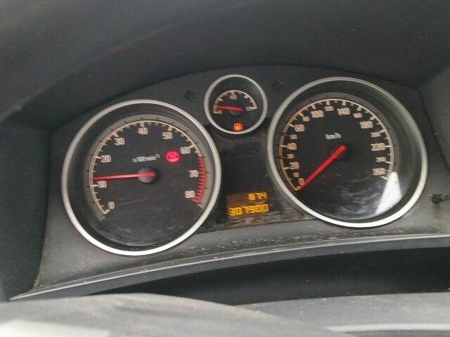 Опель Зафира 2006 в Луцке на Automoto.ua Серый Опель Зафира, объемом двигателя 1.6 л и пробегом 307 тыс. км за 4600 $, фото 10 на Automoto.ua