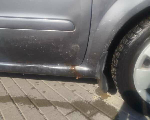 Сірий Опель Зафіра, об'ємом двигуна 1.91 л та пробігом 318 тис. км за 4800 $, фото 7 на Automoto.ua