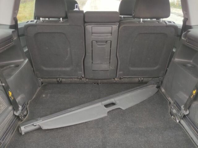 Серый Опель Зафира, объемом двигателя 1.9 л и пробегом 333 тыс. км за 2699 $, фото 12 на Automoto.ua