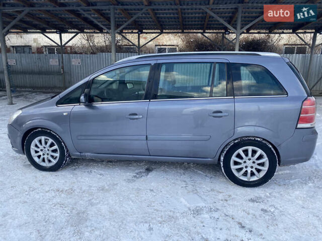 Сірий Опель Зафіра, об'ємом двигуна 1.91 л та пробігом 260 тис. км за 4200 $, фото 10 на Automoto.ua