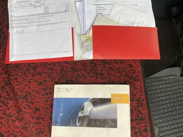 Серый Опель Зафира, объемом двигателя 1.9 л и пробегом 326 тыс. км за 5500 $, фото 13 на Automoto.ua