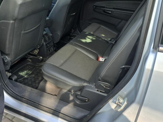 Опель Зафира 2006 в Кривом Роге на Automoto.ua Серый Опель Зафира, объемом двигателя 1.9 л и пробегом 300 тыс. км за 3733 $, фото 2 на Automoto.ua