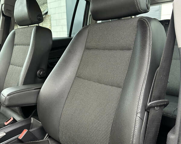 Серый Опель Зафира, объемом двигателя 1.8 л и пробегом 197 тыс. км за 5999 $, фото 17 на Automoto.ua