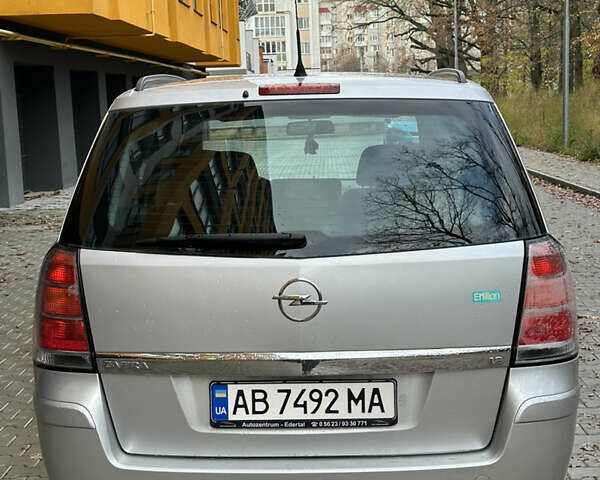 Серый Опель Зафира, объемом двигателя 1.8 л и пробегом 255 тыс. км за 5199 $, фото 15 на Automoto.ua
