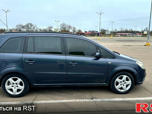 Серый Опель Зафира, объемом двигателя 1.9 л и пробегом 450 тыс. км за 5000 $, фото 3 на Automoto.ua