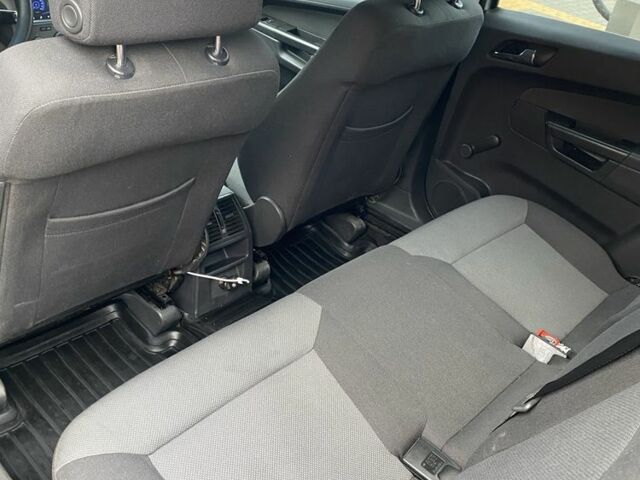 Серый Опель Зафира, объемом двигателя 1.8 л и пробегом 182 тыс. км за 6000 $, фото 5 на Automoto.ua