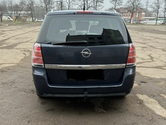 Сірий Опель Зафіра, об'ємом двигуна 1.9 л та пробігом 306 тис. км за 2300 $, фото 3 на Automoto.ua