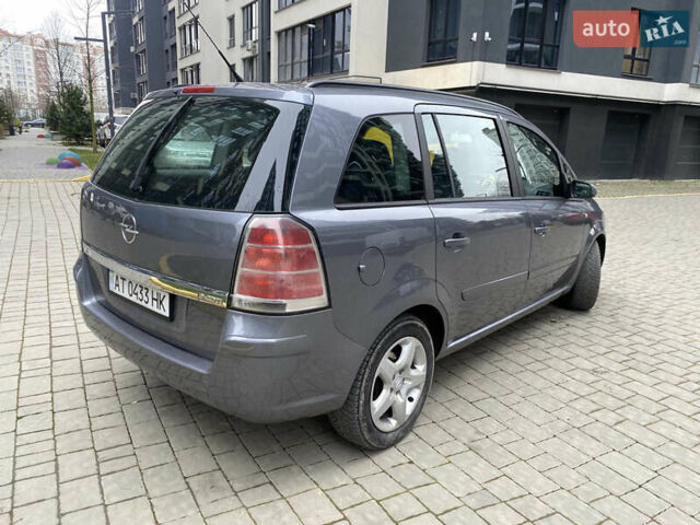 Сірий Опель Зафіра, об'ємом двигуна 1.9 л та пробігом 317 тис. км за 4799 $, фото 12 на Automoto.ua