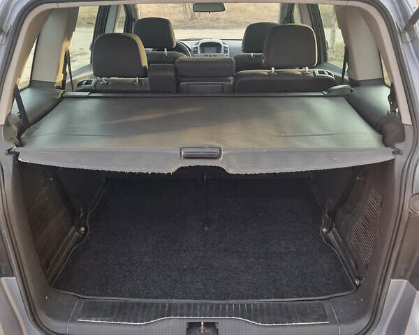 Сірий Опель Зафіра, об'ємом двигуна 1.91 л та пробігом 335 тис. км за 5300 $, фото 14 на Automoto.ua