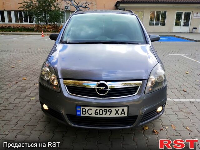 Серый Опель Зафира, объемом двигателя 2.2 л и пробегом 279 тыс. км за 6000 $, фото 3 на Automoto.ua