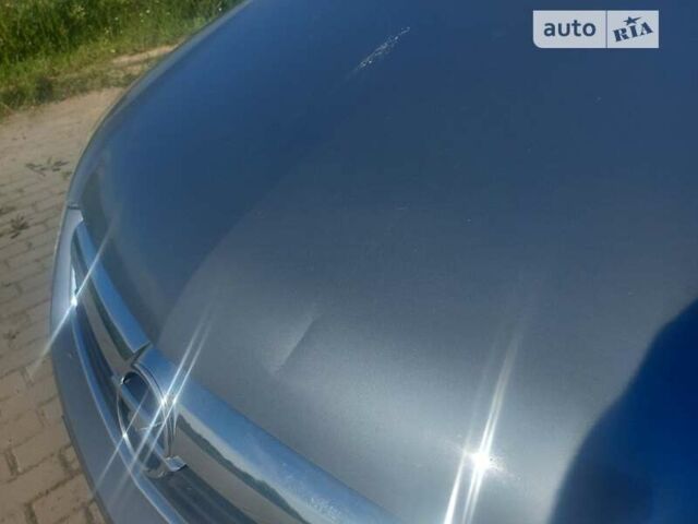 Сірий Опель Зафіра, об'ємом двигуна 1.6 л та пробігом 290 тис. км за 4700 $, фото 16 на Automoto.ua
