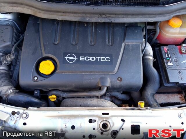 Опель Зафира 2007 в Белой Церкве на Automoto.ua Серый Опель Зафира, объемом двигателя 1.9 л и пробегом 253 тыс. км за 4500 $, фото 8 на Automoto.ua