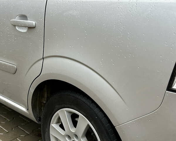 Серый Опель Зафира, объемом двигателя 1.8 л и пробегом 255 тыс. км за 5199 $, фото 17 на Automoto.ua