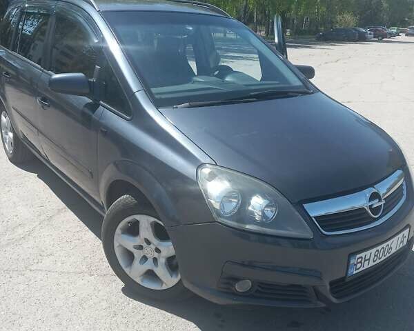 Серый Опель Зафира, объемом двигателя 1.8 л и пробегом 459 тыс. км за 5450 $, фото 18 на Automoto.ua