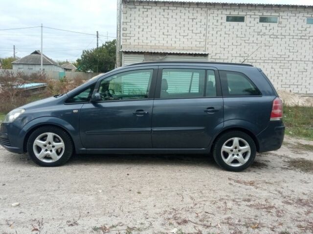 Сірий Опель Зафіра, об'ємом двигуна 1.9 л та пробігом 200 тис. км за 2800 $, фото 5 на Automoto.ua