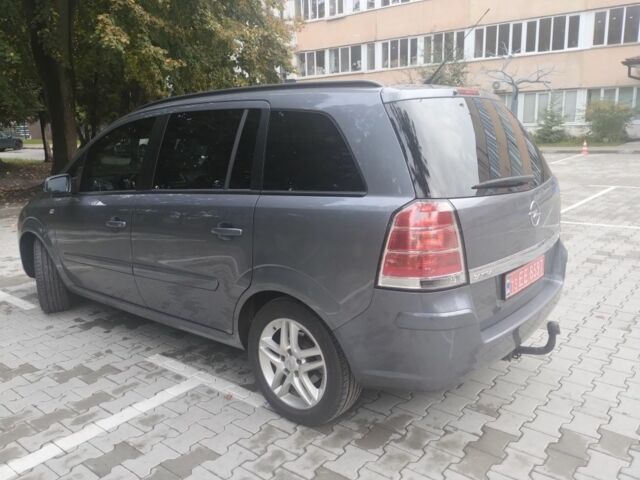 Серый Опель Зафира, объемом двигателя 2.2 л и пробегом 280 тыс. км за 5650 $, фото 11 на Automoto.ua