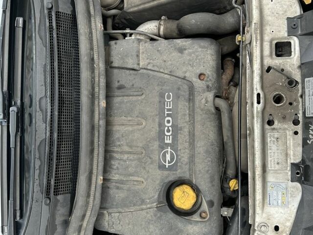 Серый Опель Зафира, объемом двигателя 1.9 л и пробегом 280 тыс. км за 3250 $, фото 23 на Automoto.ua