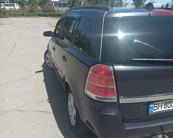 Серый Опель Зафира, объемом двигателя 1.8 л и пробегом 459 тыс. км за 5450 $, фото 5 на Automoto.ua