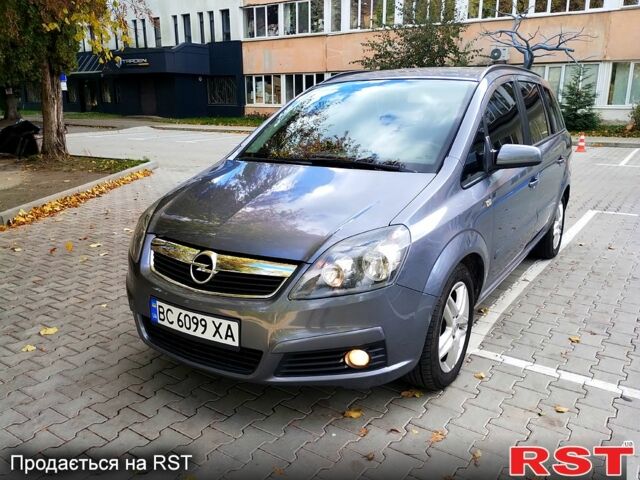 Серый Опель Зафира, объемом двигателя 2.2 л и пробегом 279 тыс. км за 6000 $, фото 2 на Automoto.ua