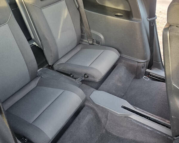 Сірий Опель Зафіра, об'ємом двигуна 1.91 л та пробігом 335 тис. км за 5300 $, фото 13 на Automoto.ua