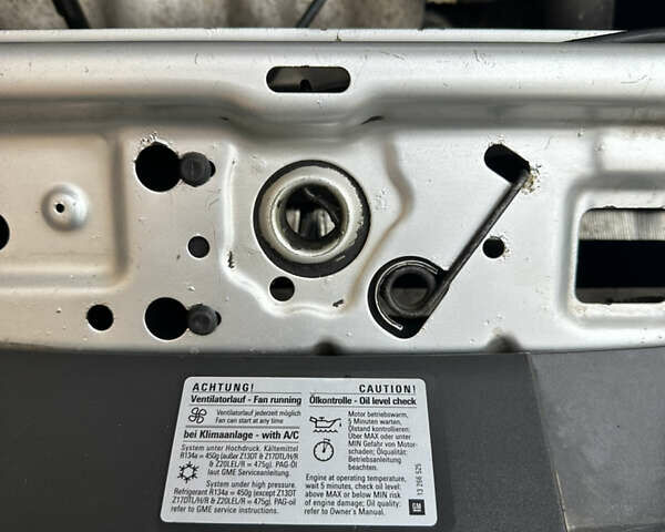 Серый Опель Зафира, объемом двигателя 1.8 л и пробегом 255 тыс. км за 5199 $, фото 21 на Automoto.ua