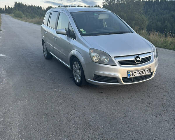 Серый Опель Зафира, объемом двигателя 1.91 л и пробегом 290 тыс. км за 5500 $, фото 9 на Automoto.ua
