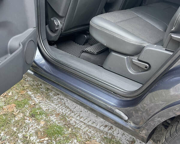 Серый Опель Зафира, объемом двигателя 2.2 л и пробегом 215 тыс. км за 8200 $, фото 28 на Automoto.ua