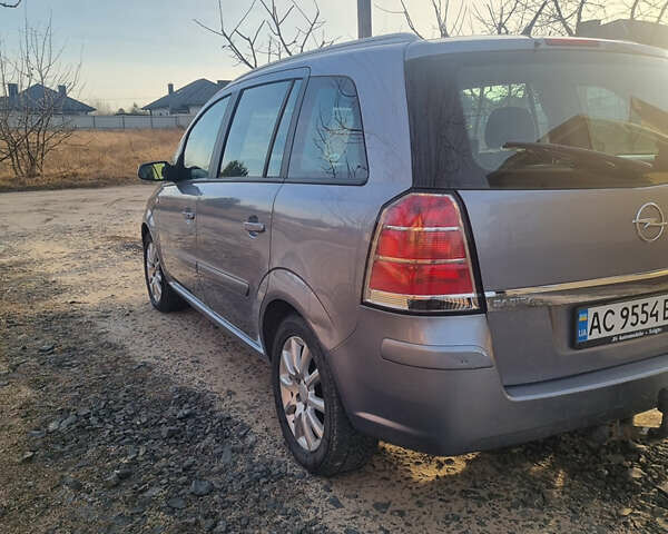 Сірий Опель Зафіра, об'ємом двигуна 1.91 л та пробігом 335 тис. км за 5300 $, фото 8 на Automoto.ua