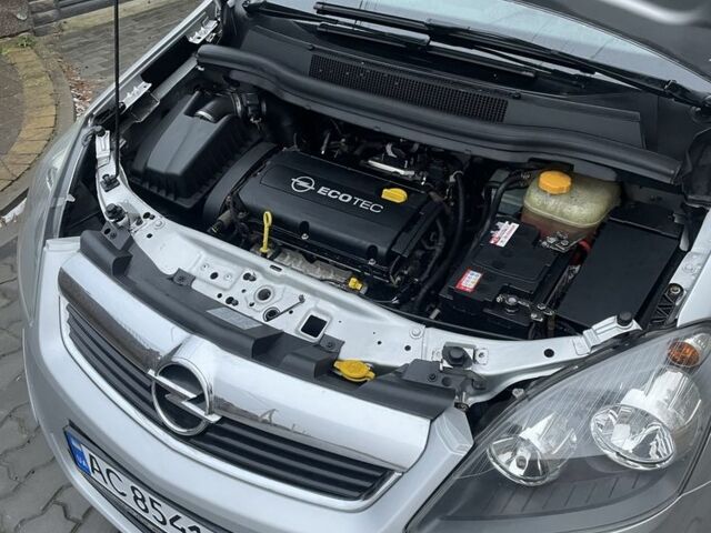 Серый Опель Зафира, объемом двигателя 1.8 л и пробегом 239 тыс. км за 5900 $, фото 15 на Automoto.ua