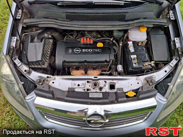 Серый Опель Зафира, объемом двигателя 1.6 л и пробегом 323 тыс. км за 4100 $, фото 6 на Automoto.ua