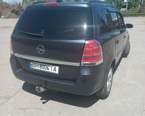 Серый Опель Зафира, объемом двигателя 1.8 л и пробегом 459 тыс. км за 5450 $, фото 7 на Automoto.ua
